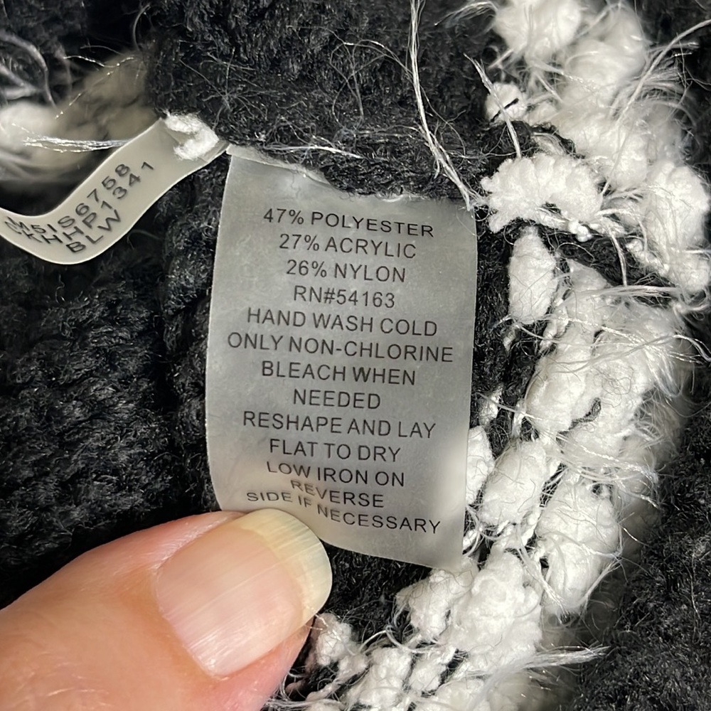 CALVIN KLEIN Stripe Super Soft Sweater - Picture 8 of 8